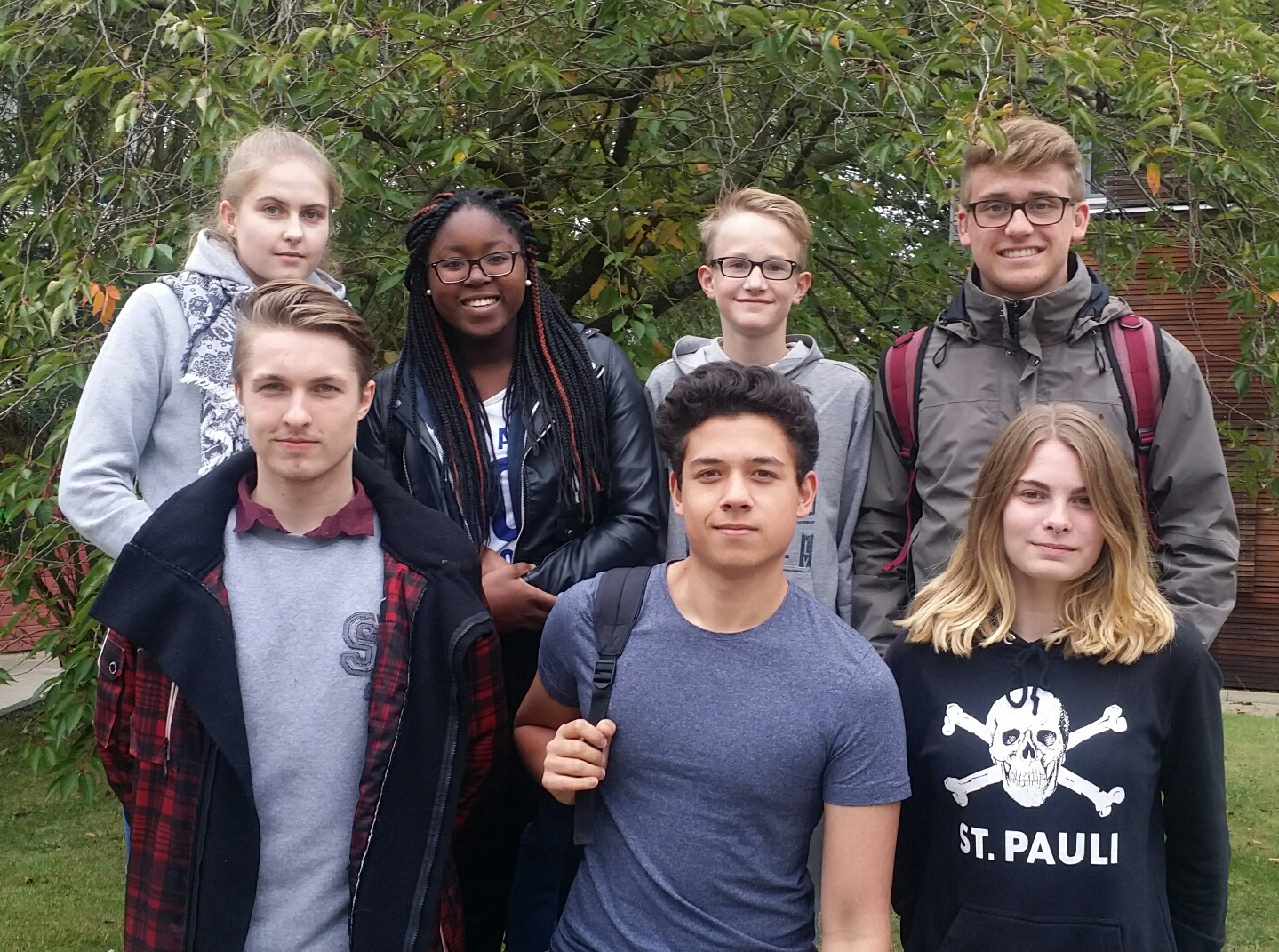 Die school-sitters Melina, Chelsey, Fabian, Daniel Louis, Sadjan, Deike